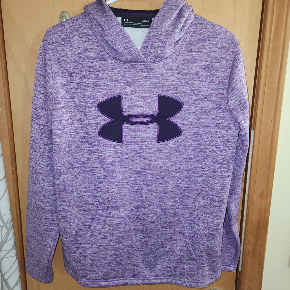 🍂Woman's under armour sweatshirt🍂